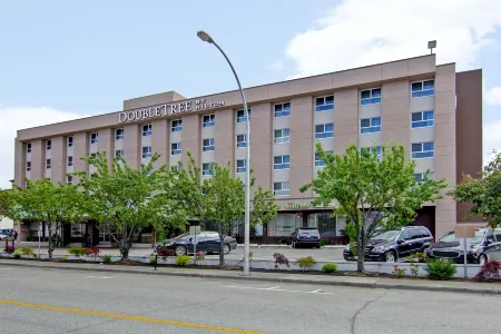 DoubleTree by Hilton Kamloops Отели рядом с достопримечательностью «BIG Little Science Centre»