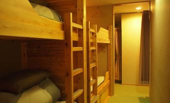 Aso Base Backpackers