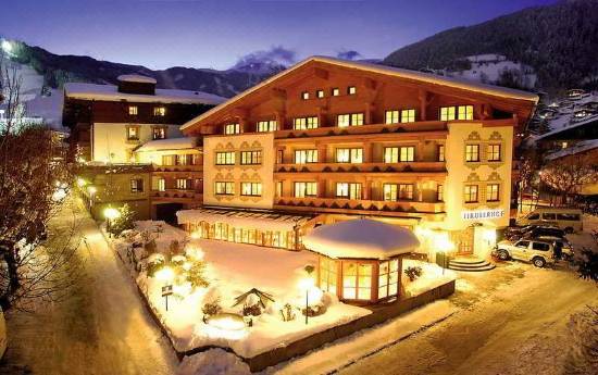Superior Hotel Tirolerhof Zell Am See Room Reviews Photos Zell Am See 2021 Deals Price Trip Com