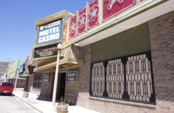 傑爾霍斯汽車旅館