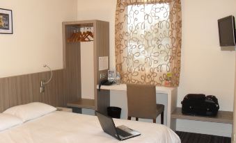 Brit Hotel le Cottage le Mans Sud