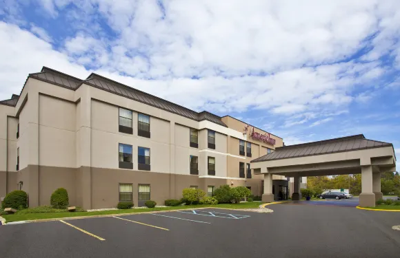 雙翼體育場舒適酒店