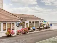 Lyme Bay House Hotel di Dawlish