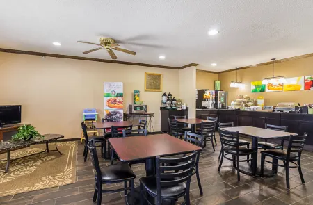 Econo Lodge Luverne I-90 Отели в г. Рок