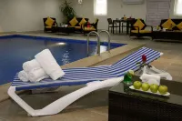 Warwick Al Jubail Hotel - piscine