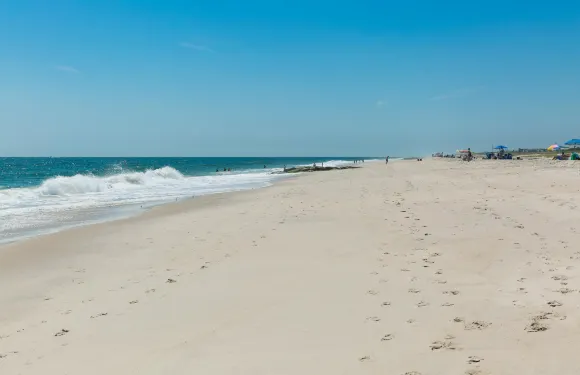 西安普頓海灘兩卧室房