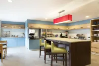 Country Inn & Suites by Radisson, Jackson, TN