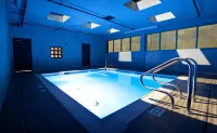 Blvd Hotel and Studios Universal-Hollywood, Ascend Hotel Collection - Pools