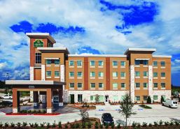 La Quinta Inn & Suites by Wyndham Houston NW Beltway8/Westrd
