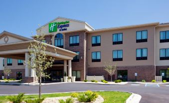 Holiday Inn Express & Suites Mason City