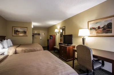 Quality Inn at the Park Hotels near Carowinds