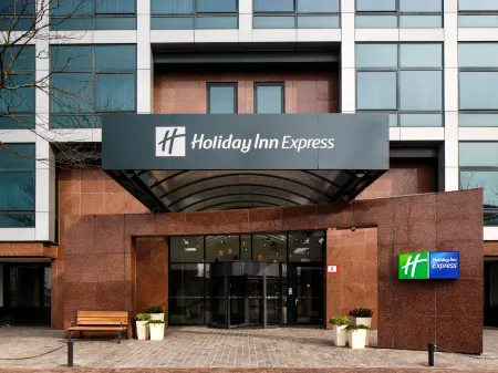 Holiday Inn Express Amsterdam - Sloterdijk Station, an IHG Hotel