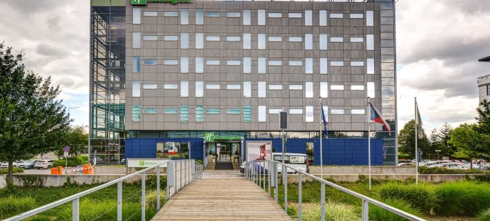 Holiday Inn PRAGUE AIRPORT by IHG Hotéis em Praga