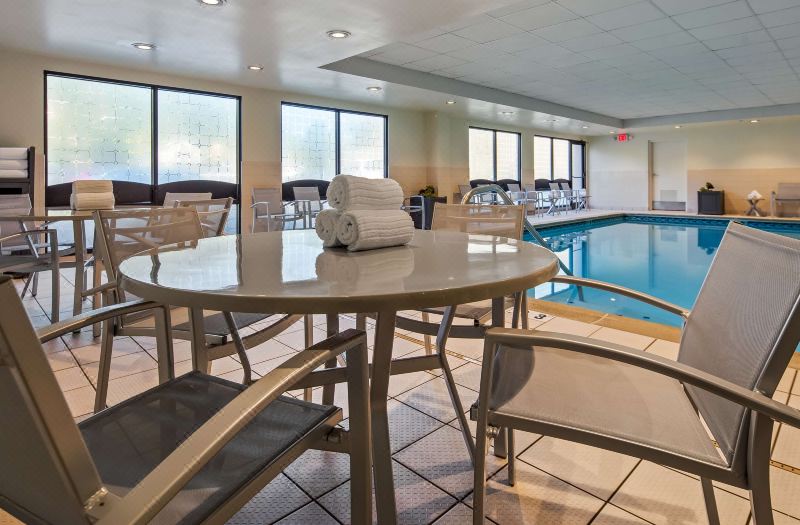 Holiday Inn Express & Suites Cincinnati Riverfront by IHG photo 3