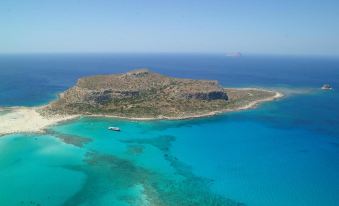 Silver Beach Hotel & Apartments
