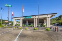 Howard Johnson by Wyndham Chattanooga Lookout Mountain I-24 Hotels in Chattanooga