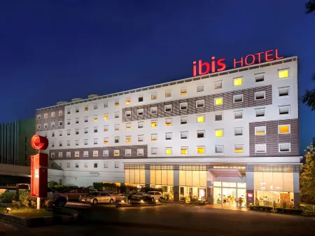 Ibis Pattaya Отели рядом с достопримечательностью «Музей искусств в 3 D»