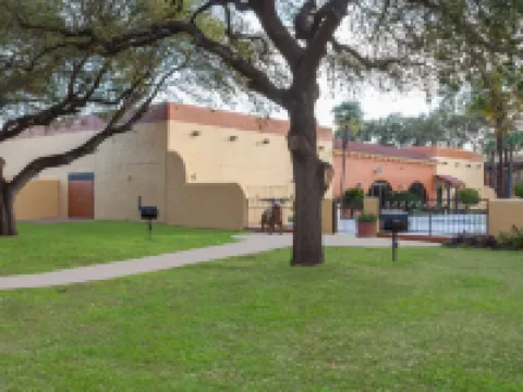 Days Inn by Wyndham Uvalde Hotels in Uvalde