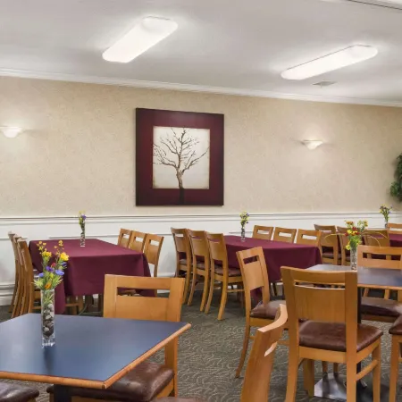 Days Inn by Wyndham Saskatoon