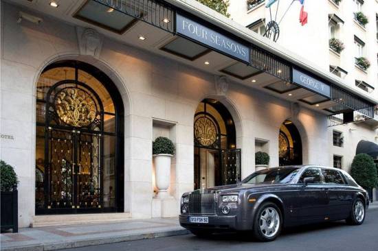 Four Seasons Hotel George V - Évaluations de l'hôtel 5 étoiles à Paris