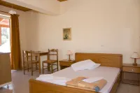 Pythos Studios Hotels in Kokolata Argostoliou
