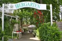 Hotel am Schloss Borbeck - Barer