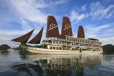 Victory Star Cruise