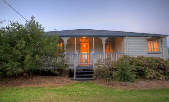 Apple Blossom Cottages