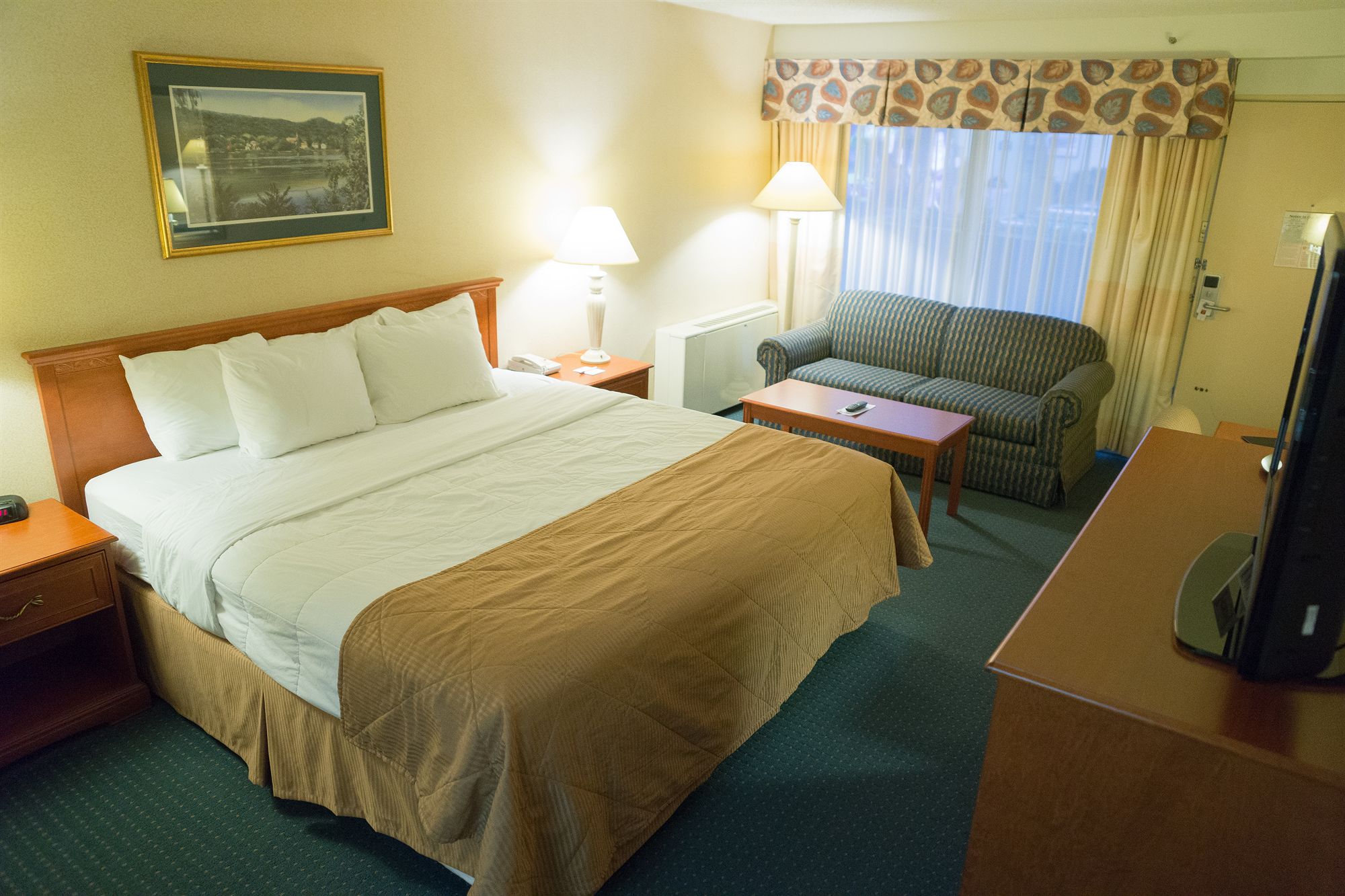 Lifestyle Inn Cedar Falls