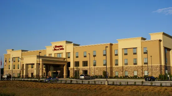 Hampton Inn & Suites Center