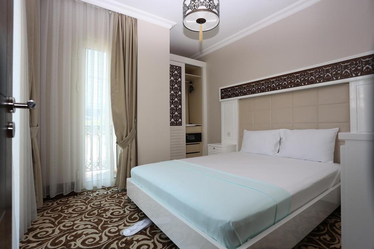 K Suites Hotel (K Suites Otel)