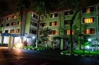 THE CHESTERFIELD HOTEL LIMITED Hotels in Agege