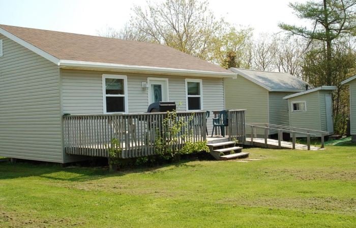 North Rustico Motel & Cottages