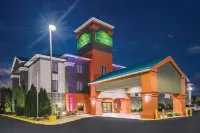 La Quinta Inn & Suites by Wyndham Louisville East Hotel a Middletown