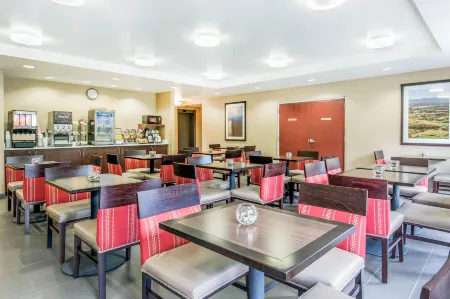 Comfort Inn Duncansville - Altoona Отели в г. Роринг Спринг