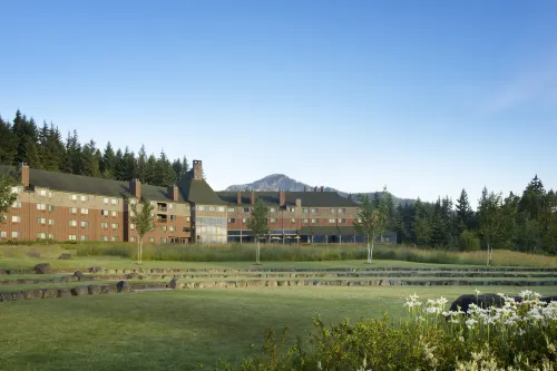 Skamania Lodge Hotels in Carson