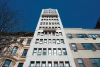 La Quinta by Wyndham New York City Central Park Hotels near Central Park Zoo Security