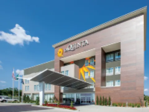 La Quinta Inn & Suites by Wyndham Tulsa Broken Arrow Hoteles en Broken Arrow