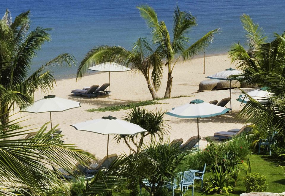 푸꾸옥 리조트 수영장 전경