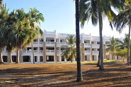 PrideInn Paradise Beach Resort & Spa Mombasa