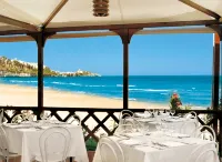 Pizzomunno Vieste Palace Hotel Hotels in Vieste