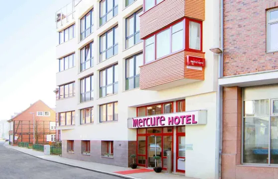 什莫林老城林蔭大道酒店