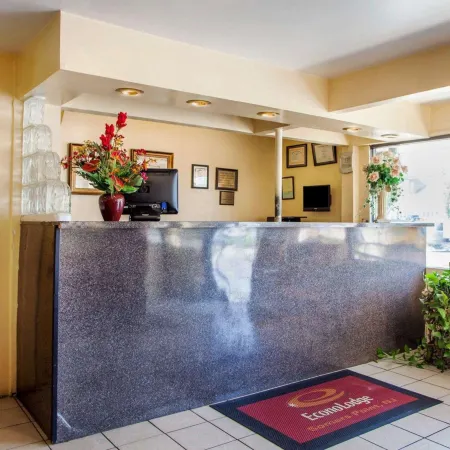 Econo Lodge