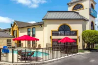 Quality Inn Fort Mill Near Carowinds Blvd - Kolam Renang