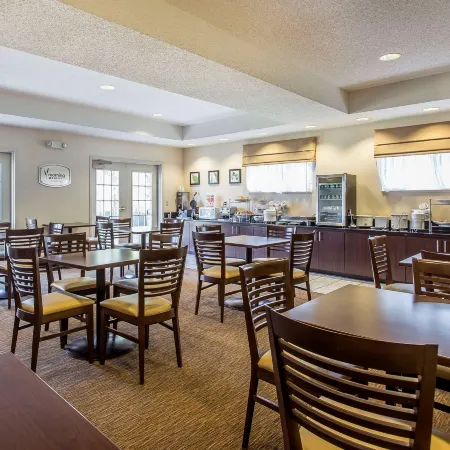 Sleep Inn & Suites