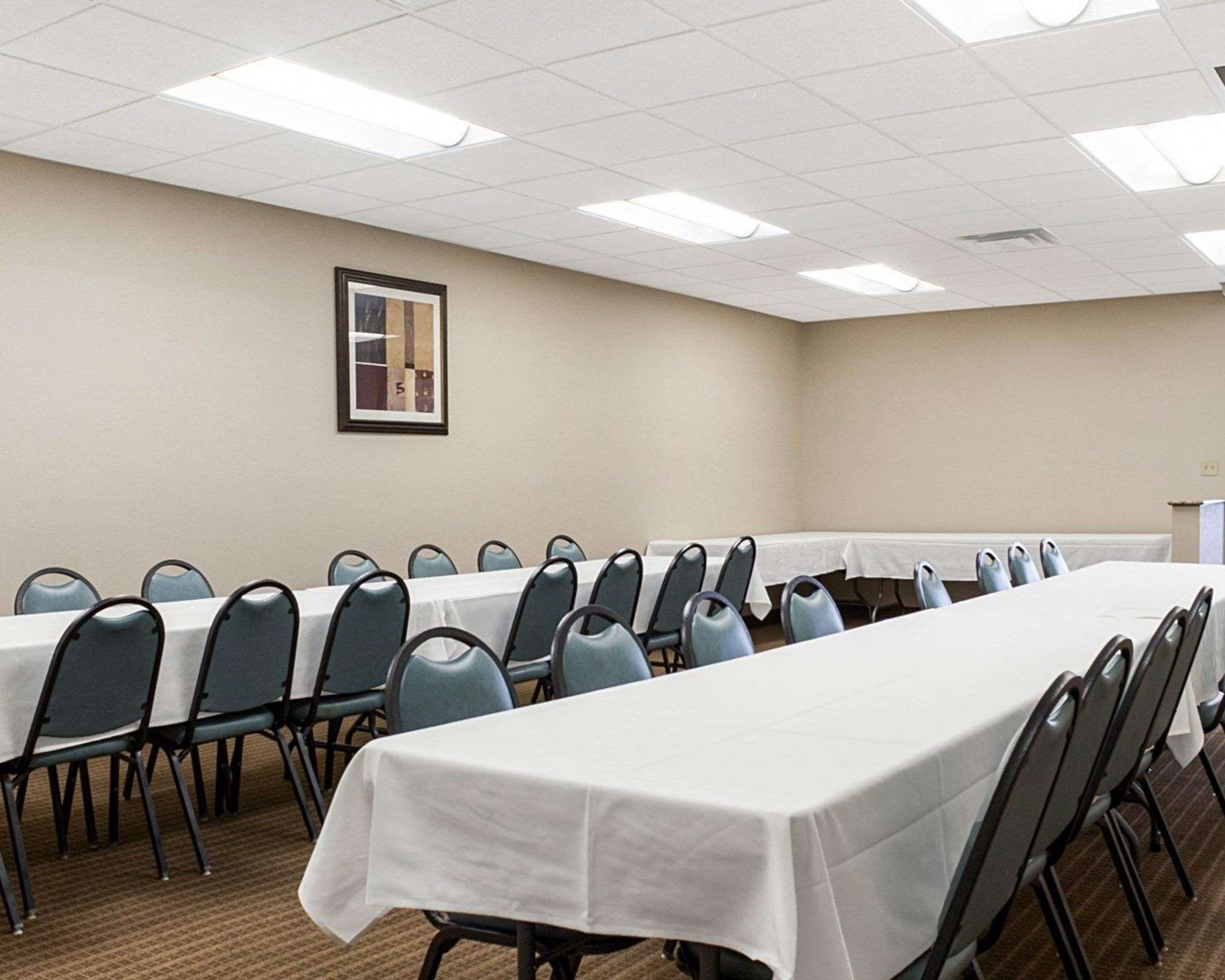 Quality Inn & Suites Conference Center and Water Park