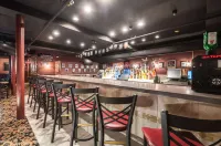 Rodeway Inn & Suites - bar
