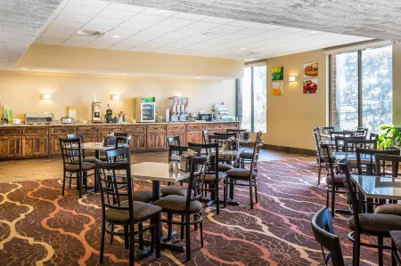 Studio 6 Suites Butte MT I-90 I-15