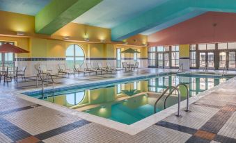 Holiday Inn Express & Suites Springfield