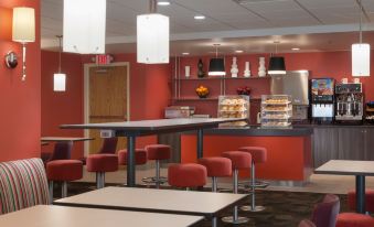 Livinn Hotel Cincinnati North/ Sharonville